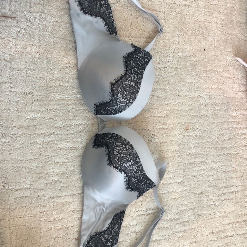 Victoria secret push-up bra